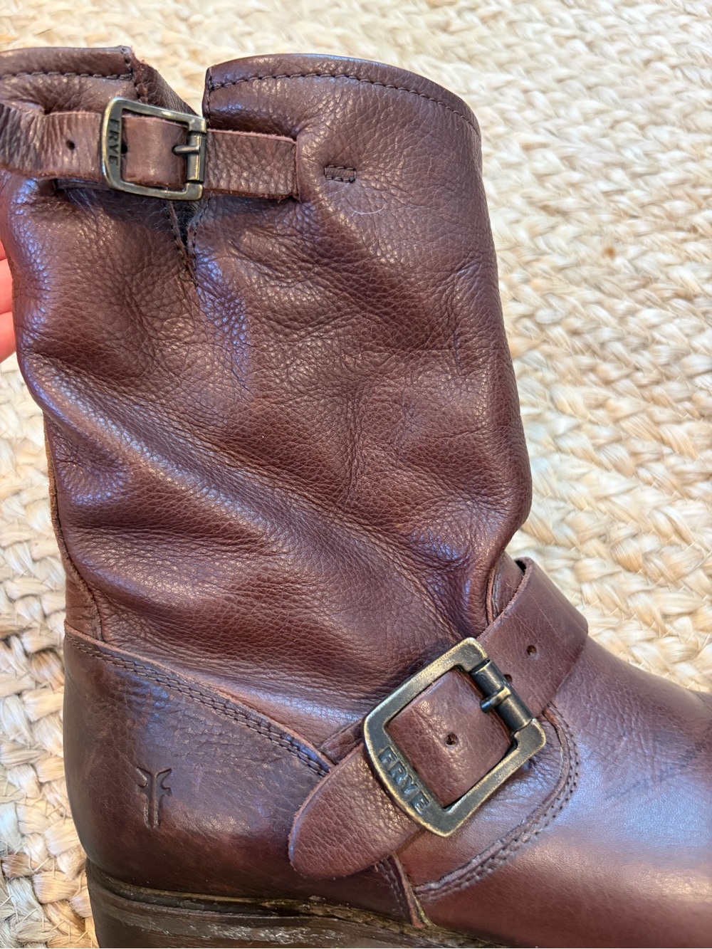 Frye Veronica Slouch Booties | Ankle Boots Leather Slip-on | Size 7 - Picture 4 of 8
